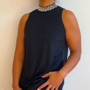 Black short dress with pearls